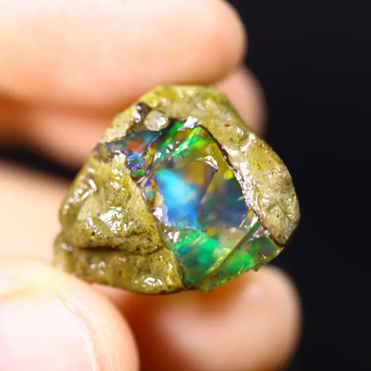 Welo brut d'Éthiopie - Opale cristalline - « Futuristic Window" - (19 x 18 x 16 mm - 22.7 carats) - POC-0917