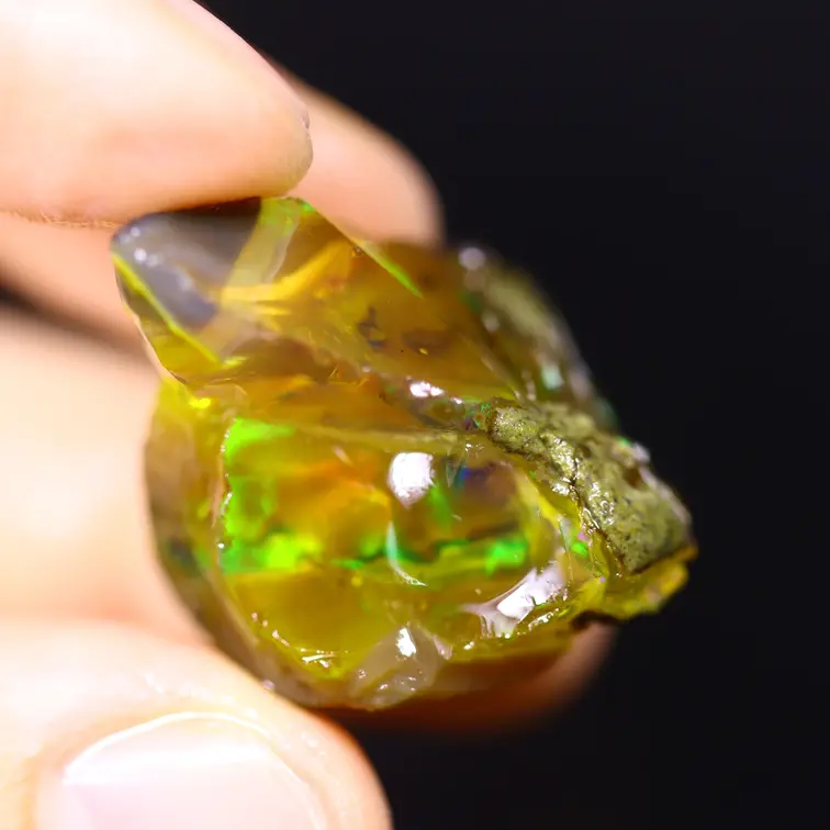 Ruwe Ethiopische Welo - Kristal Opaal - "Electrical Horn" - (28 x 18 x 16 mm - 31,2 karaat) - POC-0919