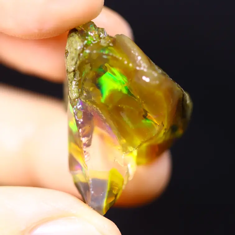 Raw Ethiopian Welo - Crystal Opal - ‘Electrical Horn" - (28 x 18 x 16 mm - 31,2 carats) - POC-0919