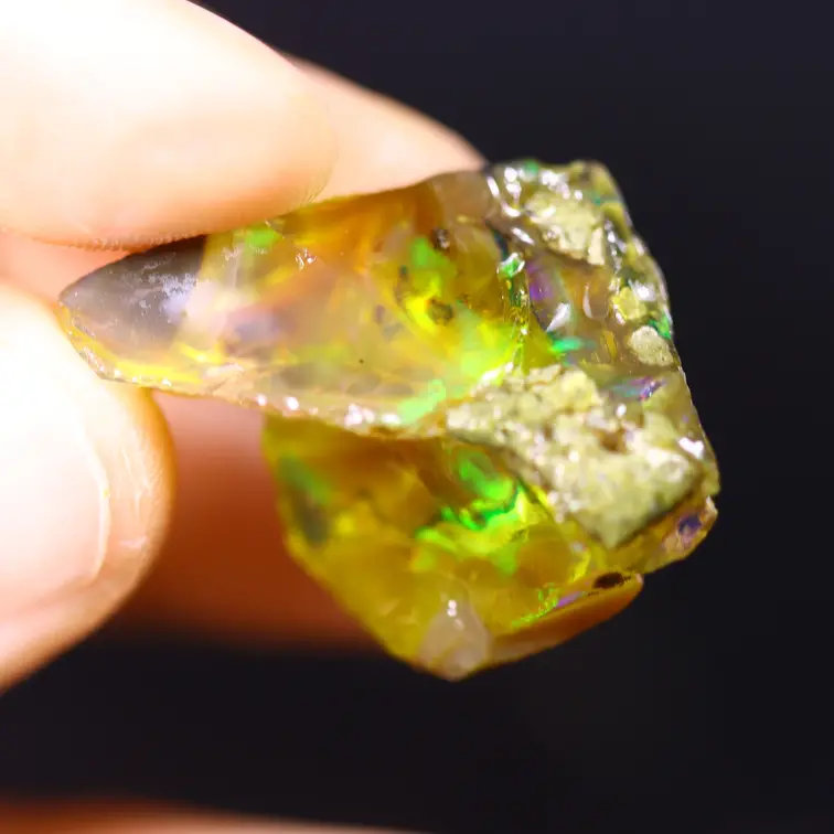 Ruwe Ethiopische Welo - Kristal Opaal - "Electrical Horn" - (28 x 18 x 16 mm - 31,2 karaat) - POC-0919