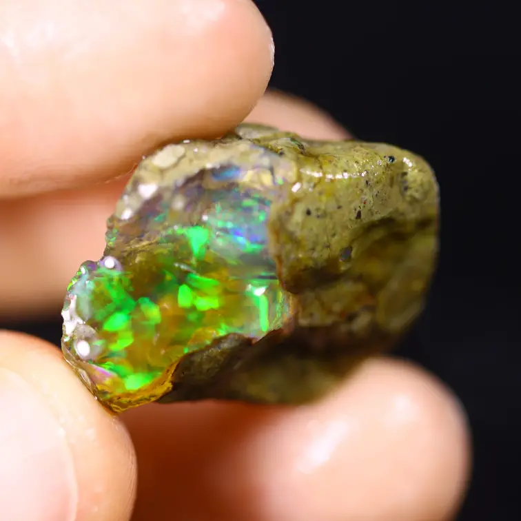 Welo brut d'Éthiopie - Opale cristalline - « Magical Power" - (25 x 17 x 10 mm - 19 carats) - POC-0920