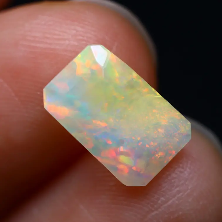 Natural Ethiopian Welo Opal - ‘Perfect Mirror" - 10 x 6.2 x 4 mm - 1.4 carats - POC-0922