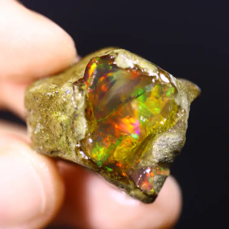 Ruwe Ethiopian Welo - Crystal Opal - ‘Sparkling Power" - (28 x 21 x 12 mm - 41,4 carats) - POC-0859