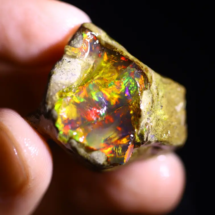 Ruwe Ethiopian Welo - Crystal Opal - ‘Sparkling Power" - (28 x 21 x 12 mm - 41,4 carats) - POC-0859