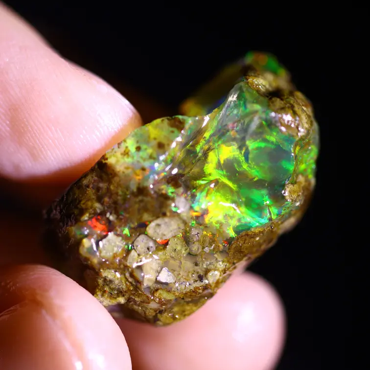 Raw Ethiopian Welo - Crystal Opal - ‘Vibrant Portal’ - (26 x 17 x 15 mm - 38.4 carats) - POC-0867
