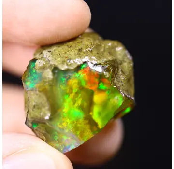 Raw Ethiopian Welo - Crystal Opal - ‘Nature's Demand’ - (25 x 21 x 16 mm - 37.1 carats) - POC-0855