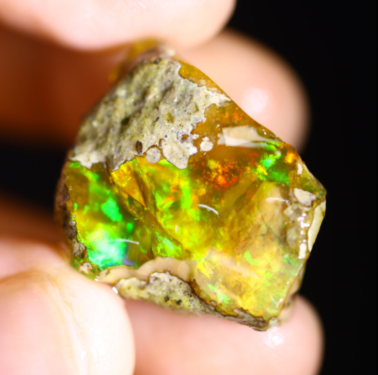 Ruwe Ethiopian Welo - Opale cristallino - “Luck Crystallized” - (25 x 18 x 15 mm - 35,2 carati)