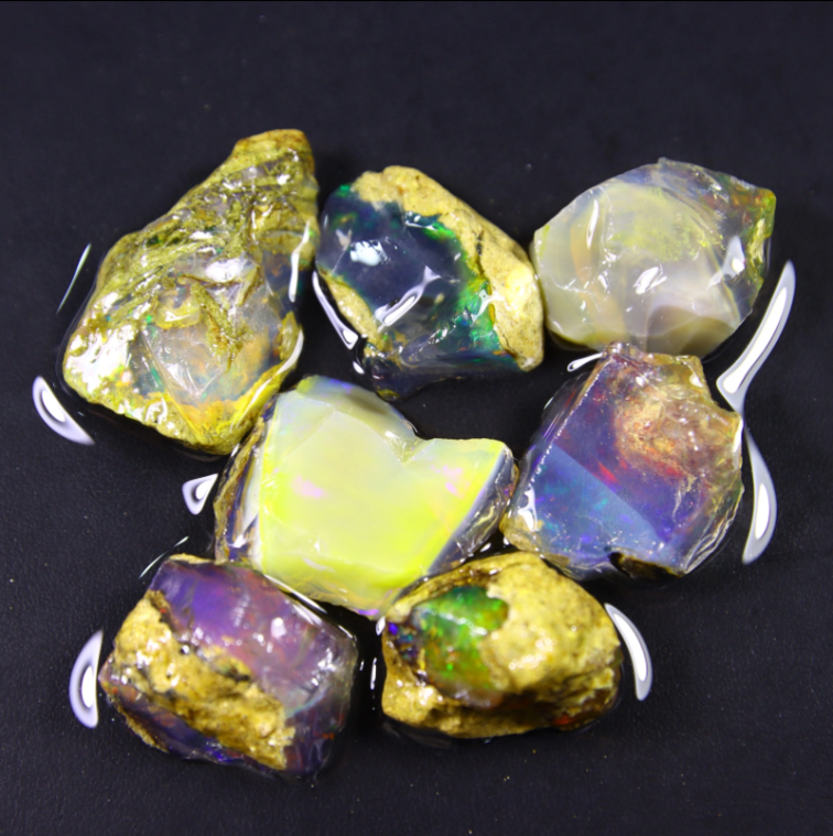 Rohes äthiopisches Welo-Opal-Set – „Meteor Strike“ - 213 karaat