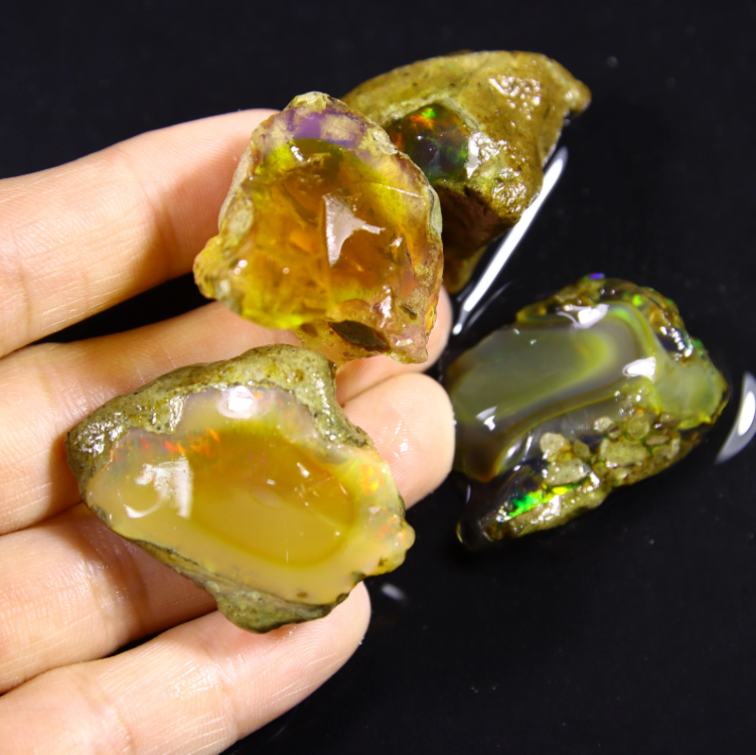 Rohes äthiopisches Welo-Opal-Set – „Meteor Strike“ - 226 karaat