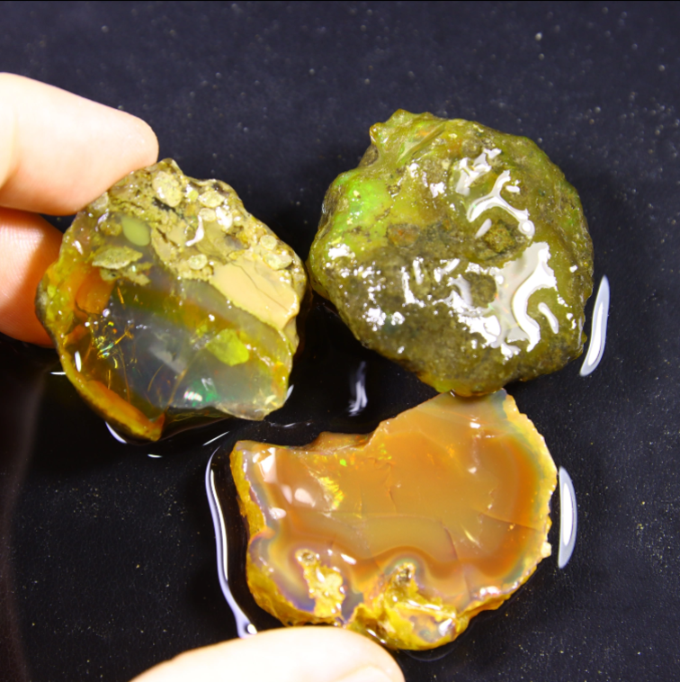 Rohes äthiopisches Welo-Opal-Set – „Meteor Strike“ - 234 karaat