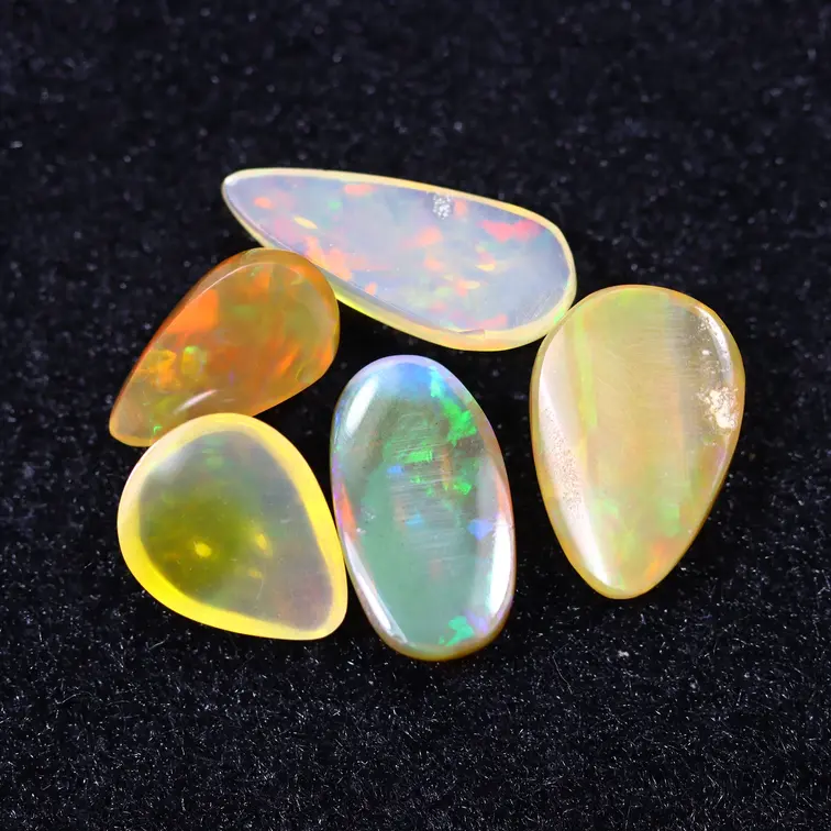 Natural Ethiopian Welo Opal - "Blazing Welo Mirage" - 14.2 x 7.9 x 4 mm - 11.24 carats