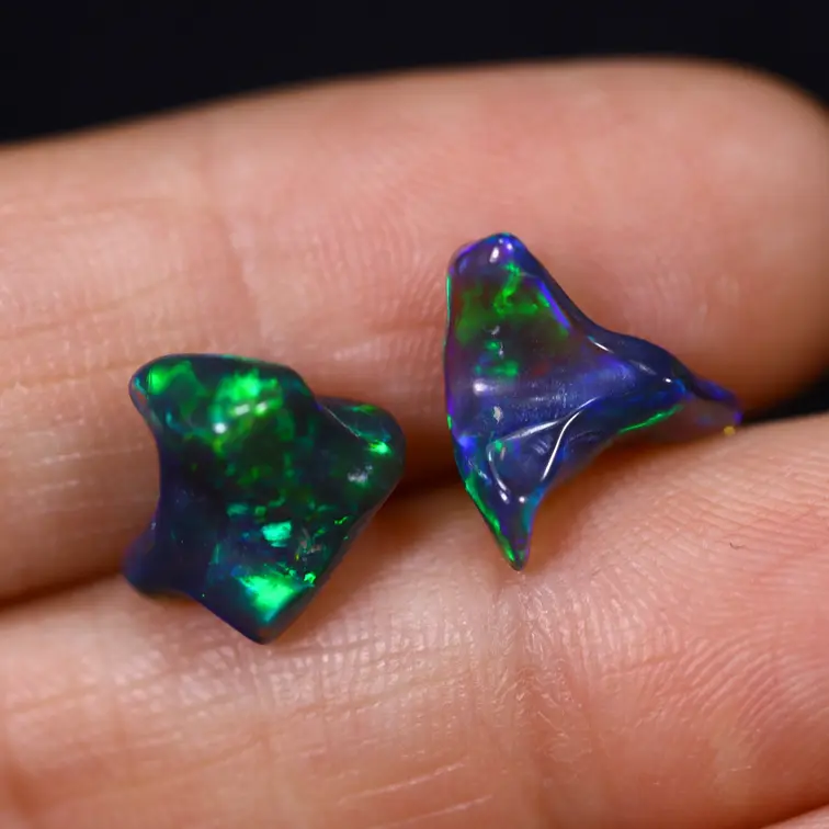 Welo Etíope - Ópalo Ahumado "Smoky Abyss Duo" - (11.7 x 11.1 x 4.2 mm - 3.72 quilates)