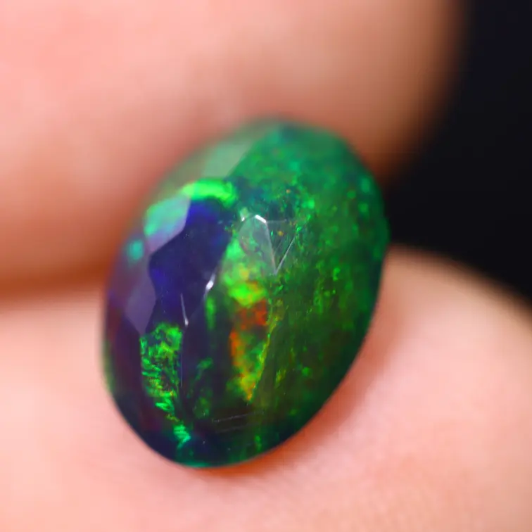 Ethiopian Welo - Smoked Opal "Verdant Mirage" - (10.8 x 7.7 x 4.6 mm - 1.73 carats)