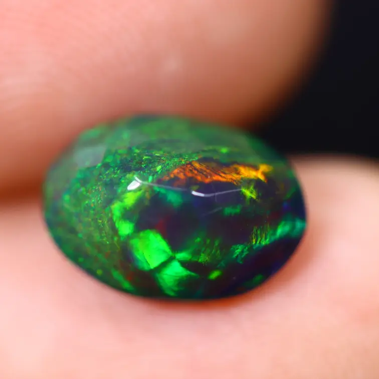 Welo Etíope - Ópalo Ahumado "Verdant Mirage" - (10.8 x 7.7 x 4.6 mm - 1.73 quilates)