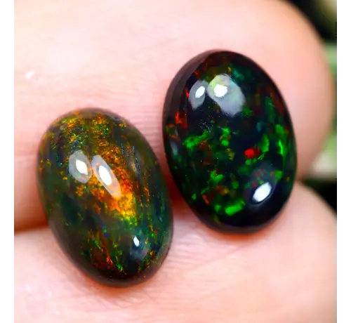 Ethiopian Welo - Smoked Opal "Ember Veil" - (10.5 x 7.3 x 3.7 mm - 3.1 carat)