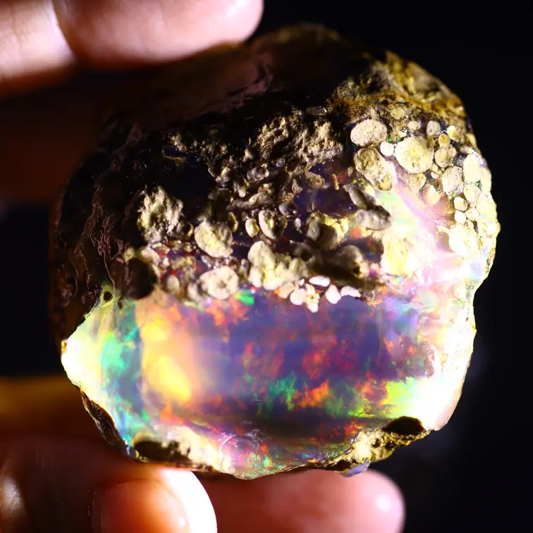 Welo éthiopienne brute - Opale de cristal - "Thunder Prism" - (55 x 53 x 34 mm - 488.8 carats) - POC-0958