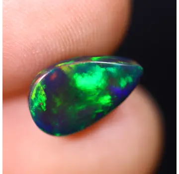 Ethiopian Welo - Smoked Opal "Frosted Spectrum" - (11.6 x 7.3 x 4.5 mm - 1.86 carat)