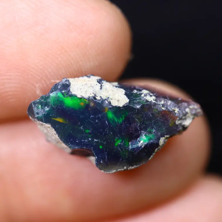 Ethiopian Welo - Smoked Opal "Crimson Dawn" - (18 x 9 x 6 mm - 3.3 carat)