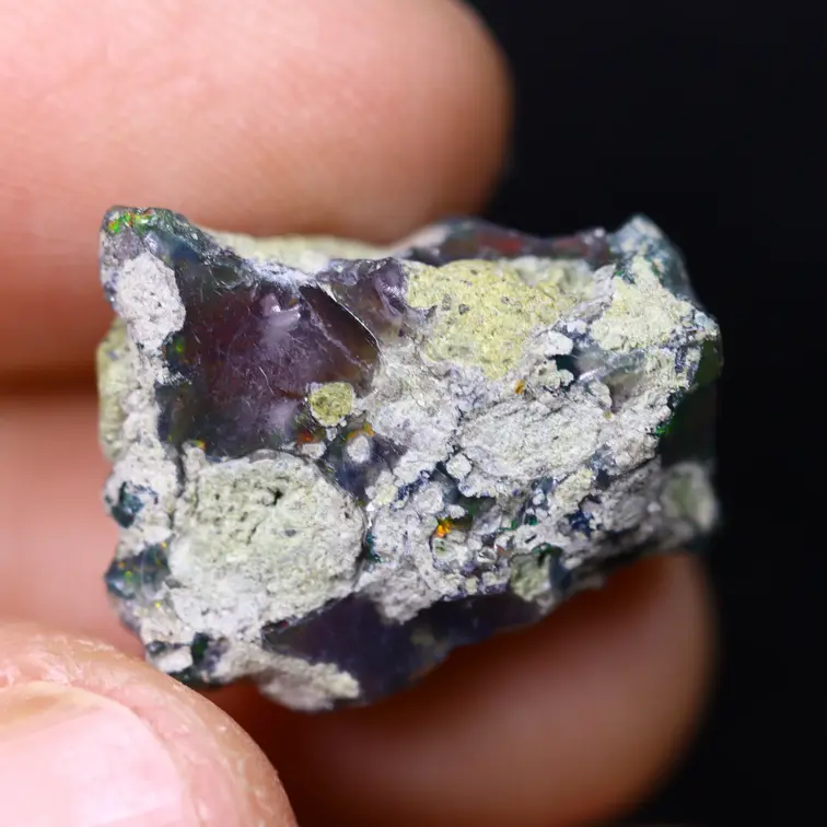 Ethiopian Welo - Smoked Opal "Lunar Eclipse" - (19 x 16 x 10 mm - 11.7 carat)