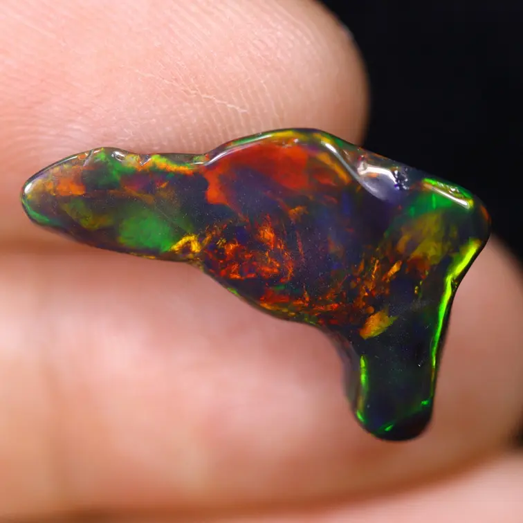 Natuurlijke Ethiopische Welo Opaal - "Chromatic Weave" - 21 x 12.2 x 4.5 mm - 3.73 karaat