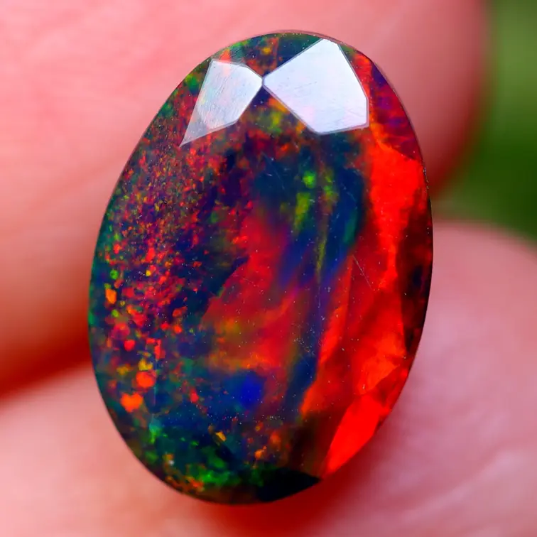 Ethiopian Welo - Smoked Opal "Elysian Prism" - (10.7 x 7.6 x 5.7 mm - 2.06 carat)
