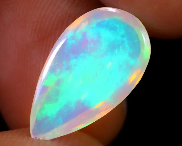 Natuurlijke Ethiopische Welo Opaal - "Starry Bloom" - 16.7 x 9.3 x 5.4 mm - 3.58 karaat