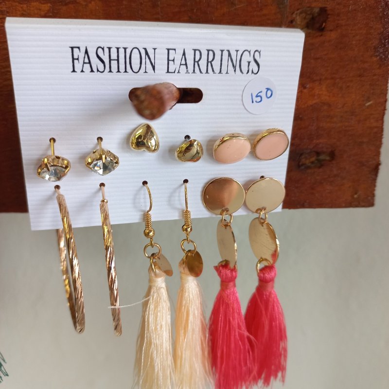Cream Tassel Earings