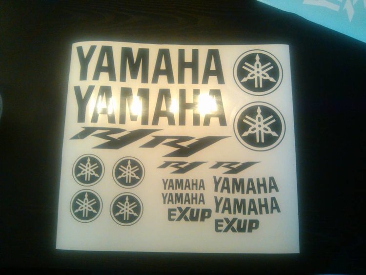 Yamaha Stickerset R1