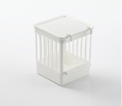 Plastic traliesnestkast