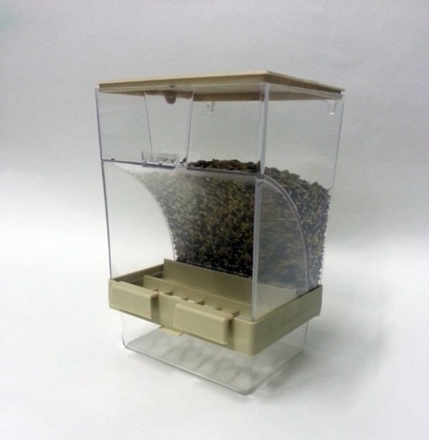 Voersilo voor in schuifdeur