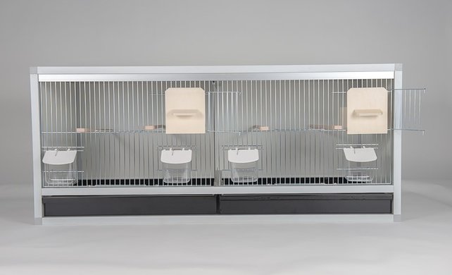 Tweedelige aluminium broedkooi voor kanaries met kunststof nesten Tweedelige aluminium broedkooi voor kanaries met kunststof nesten