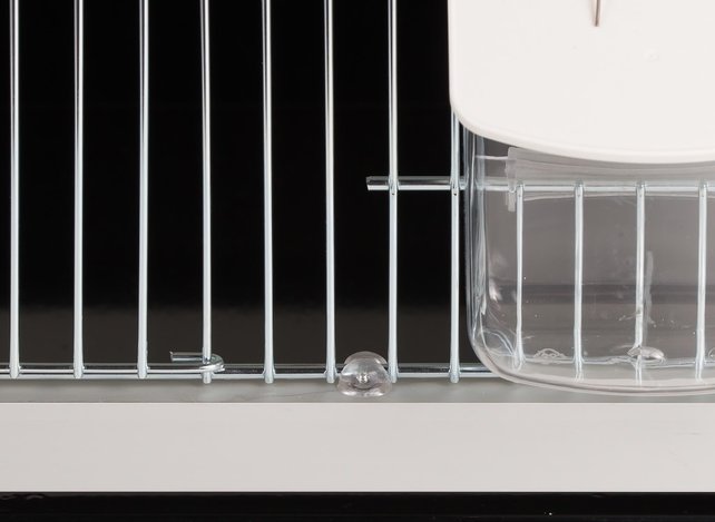 Tweedelige aluminium broedkooi voor kanaries met kunststof nesten Tweedelige aluminium broedkooi voor kanaries met kunststof nesten