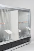 Aluminium broedkooi 100 cm breed 2 vakken met tropen nestlade Aluminium broedkooi 100 cm breed 2 vakken met tropen nestlade