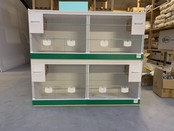 Kunststof broedkooien parkieten 2 delig met accentkleur Kunststof broedkooien parkieten 2 delig met accentkleur