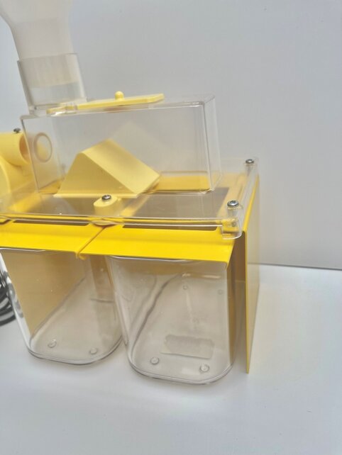 Kafmolen / zaadzifter / zaadkuiser / kafzaadblazer Kafmolen / zaadzifter / zaadkuiser / kafzaadblazer