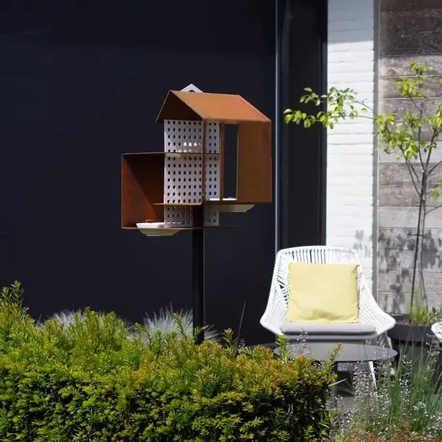 Tweet House – Cortenstaal Vogelvoederhuis Tweet House – Cortenstaal Vogelvoederhuis