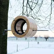 Vogelvoederhuisje Take a Bite – Wand model Vogelvoederhuisje Take a Bite – Wand model