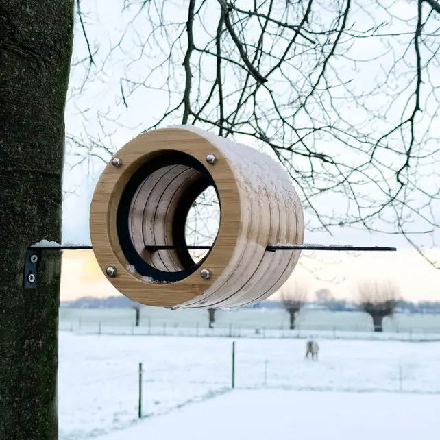 Vogelvoederhuisje Take a Bite – Wand model Vogelvoederhuisje Take a Bite – Wand model