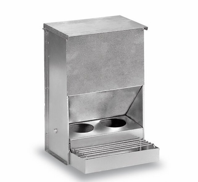 Metalen voersilo met 2 gaten