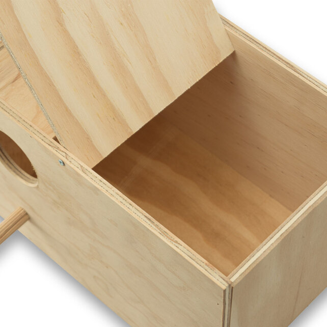 Horizontaal nestkast Valkparkiet – Veilig & comfortabel broeden Horizontaal nestkast Valkparkiet – Veilig & comfortabel broeden