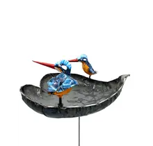 Vogelvoederbak met ijsvogels