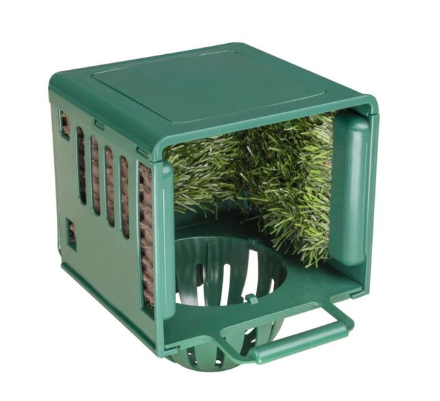 Kunststof nest met kunstgras