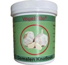 Gemalen knoflook voor vogels
