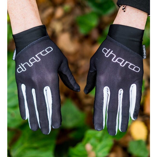DHaRCO womens gloves Stealth