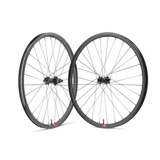 Schmolke Carbon TLO XC RACE Clincher Disc wheelset