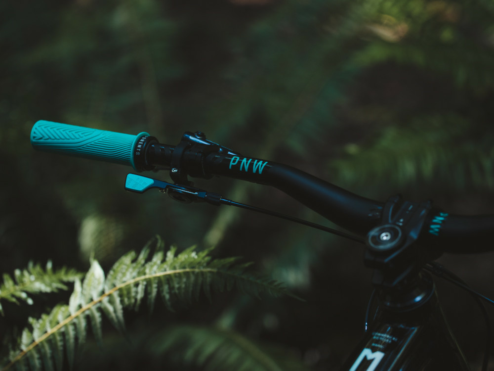 pnw range kw edition 30mm rise handlebar
