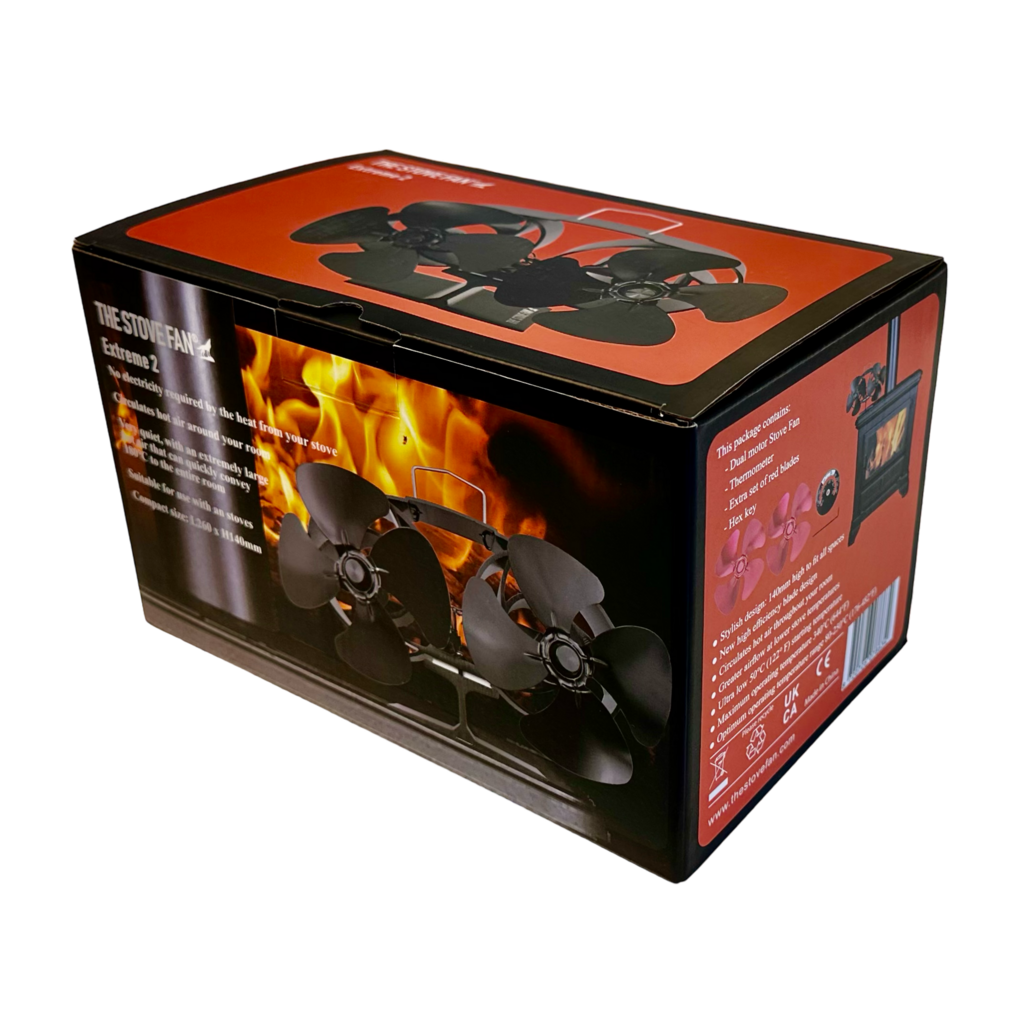 The Stove Fan Kachel ventilator met dubbele motor die draait op de warmte van de houtkachel.