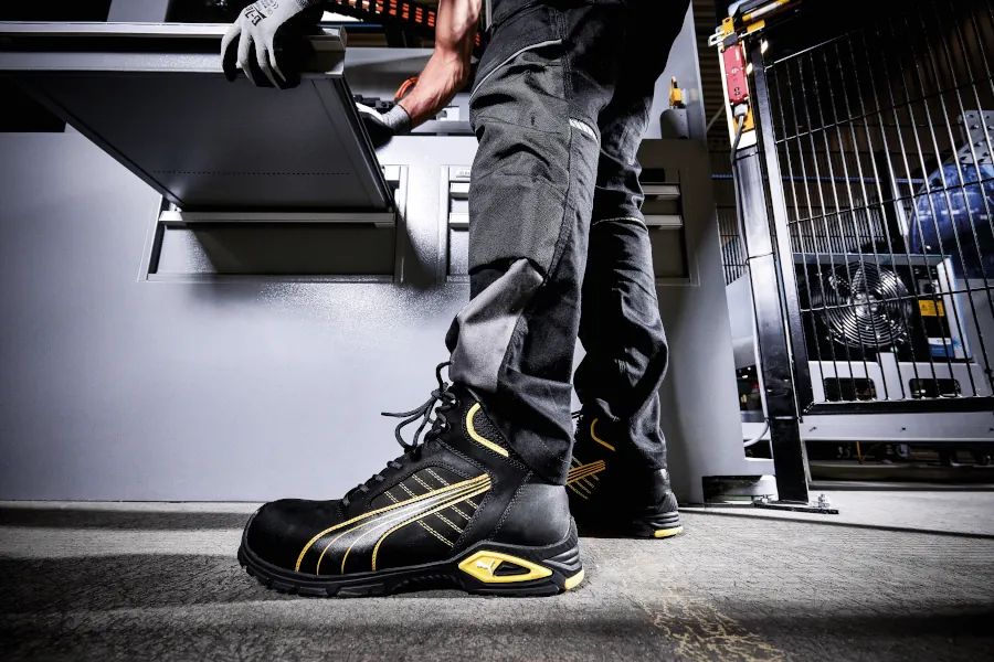 Puma 632240 Amsterdam Mid S3