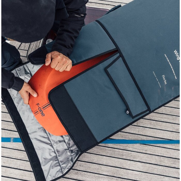 Manera Manera Day Wing Bag