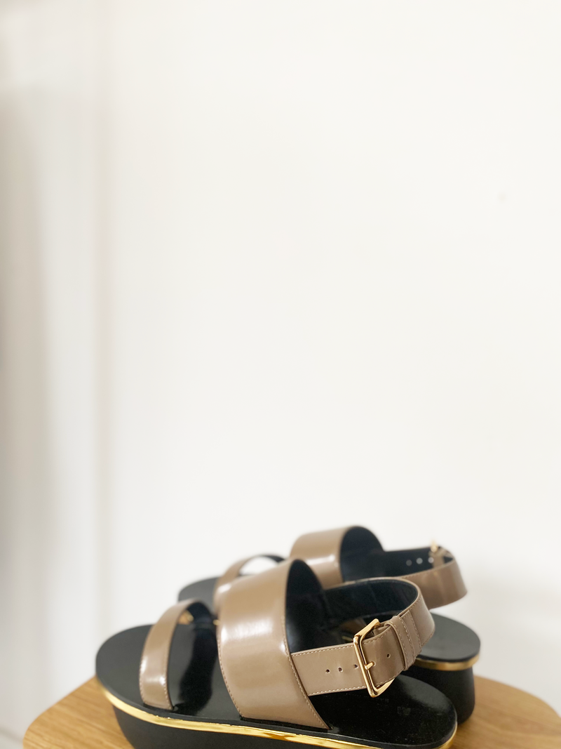 Marni wedge shop